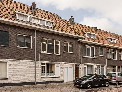 Woning te koop Rontgenstraat 13